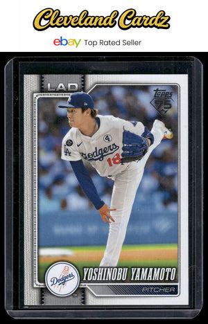 2026 Topps #90 Yoshinobu Yamamoto