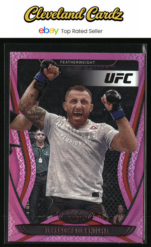 2021 Panini Chronicles UFC #129 Alexander Volkanovski Pink
